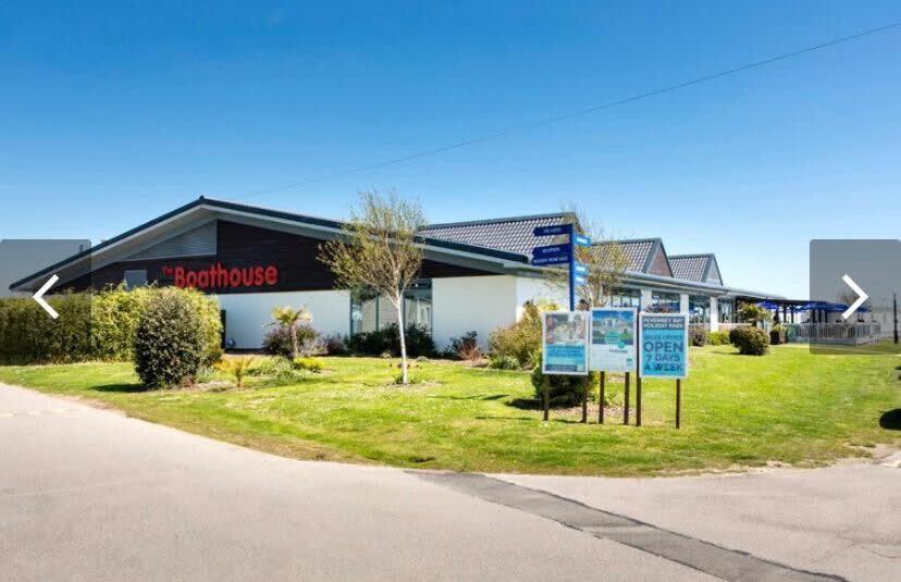 74 Bayside Cove Pevensey Bay Holiday Park Buitenkant foto