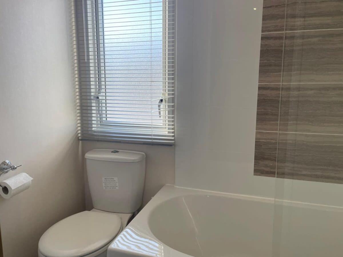 74 Bayside Cove Pevensey Bay Holiday Park Buitenkant foto