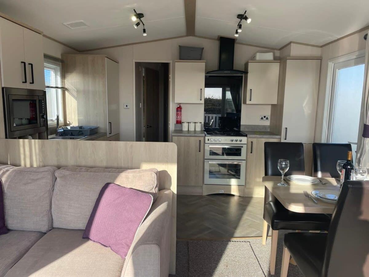74 Bayside Cove Pevensey Bay Holiday Park Buitenkant foto